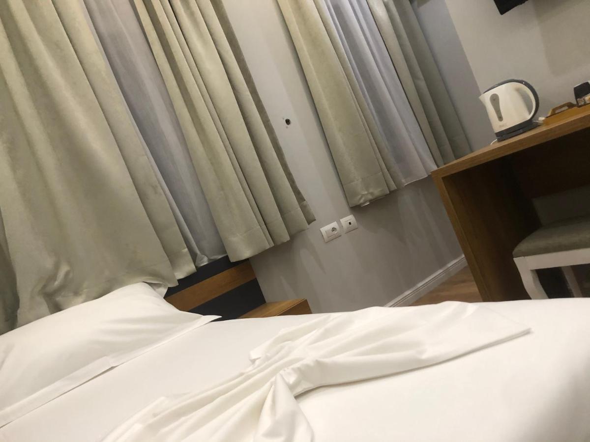Andys Rooms Hotel Tirana Eksteriør billede