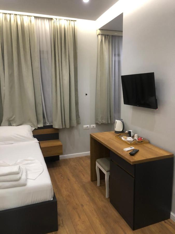 Andys Rooms Hotel Tirana Eksteriør billede