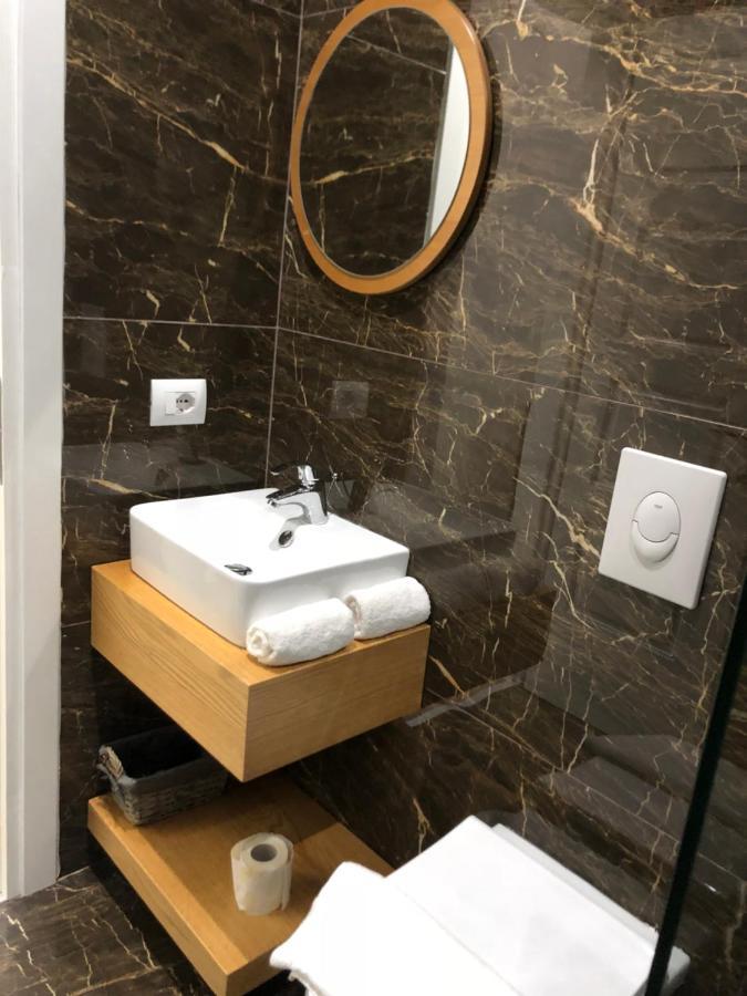 Andys Rooms Hotel Tirana Eksteriør billede